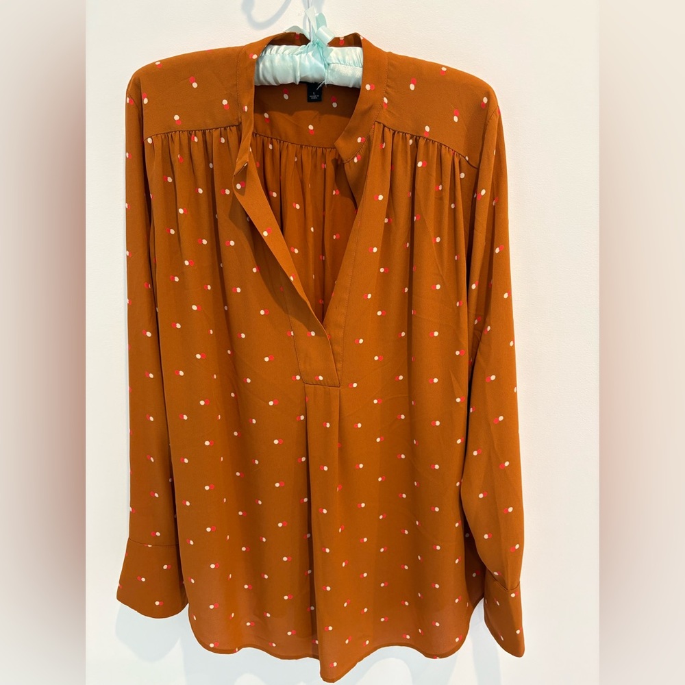 Ann Taylor pull over blouse